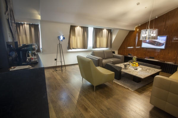Solun Hotel & SPA (Skopje)